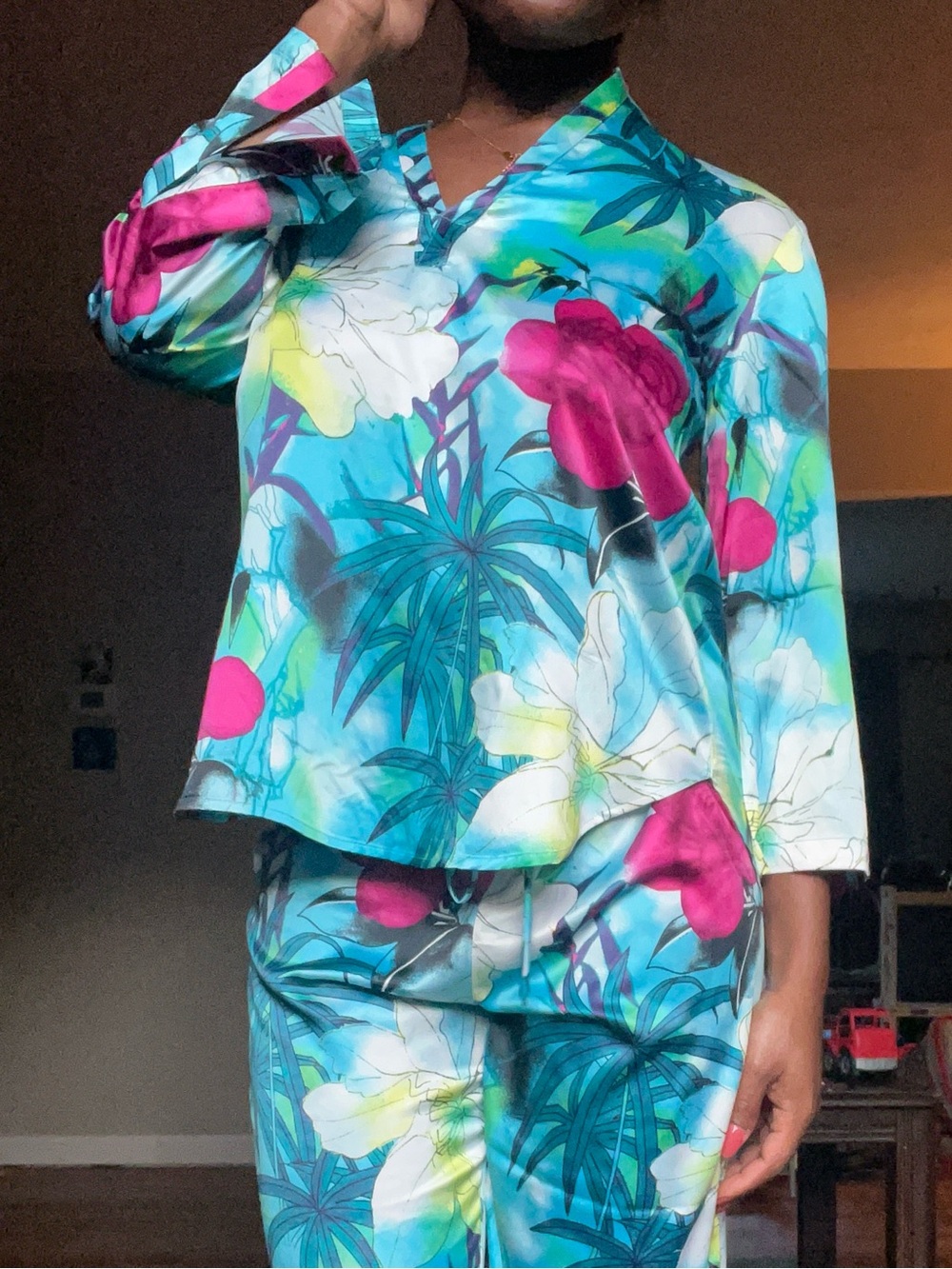 Natori Turquoise Floral V-Neck Tunic with Fuchsia Accents